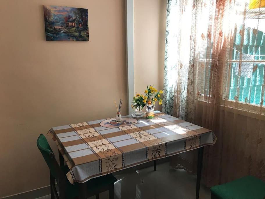 Lada Guest House Tbilisi Esterno foto